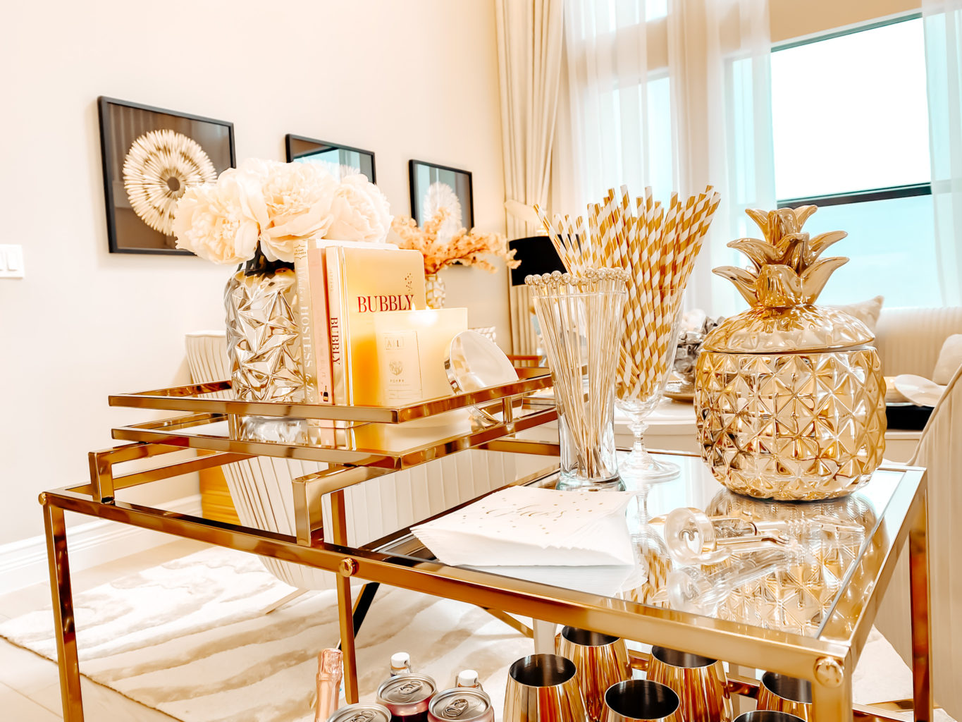 HOW TO CREATE A LUXURIOUS BAR CART