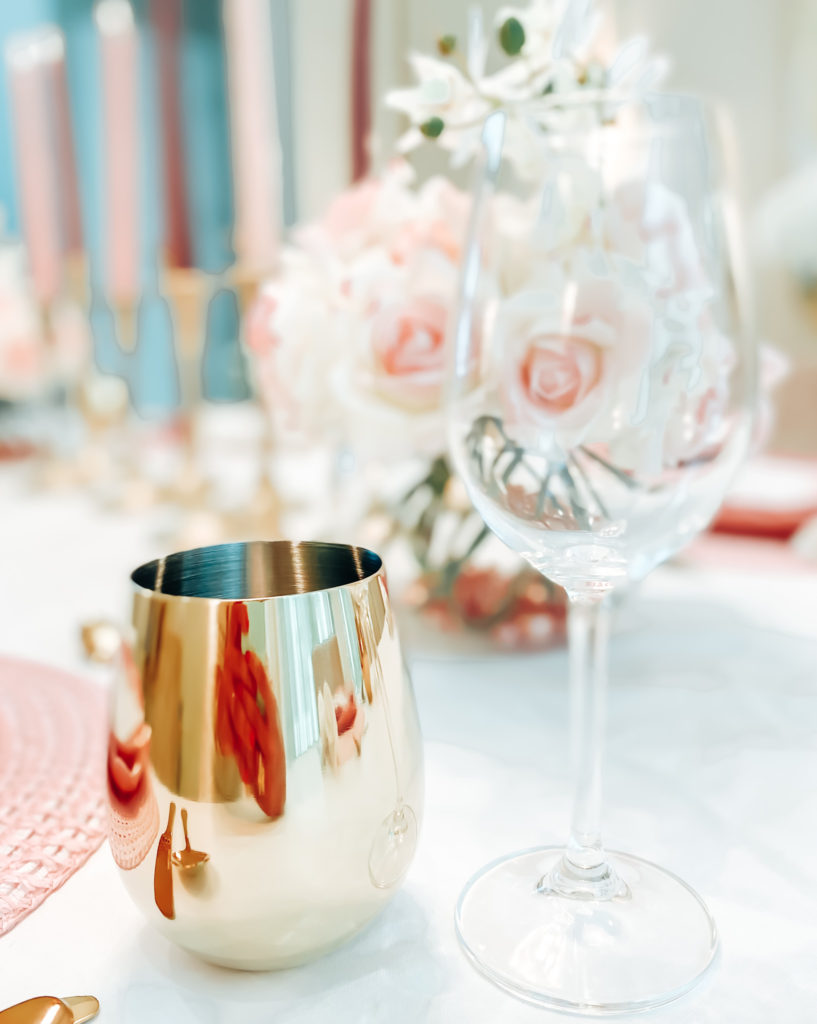 A ROMANTIC MOTHER'S DAY TABLESCAPE