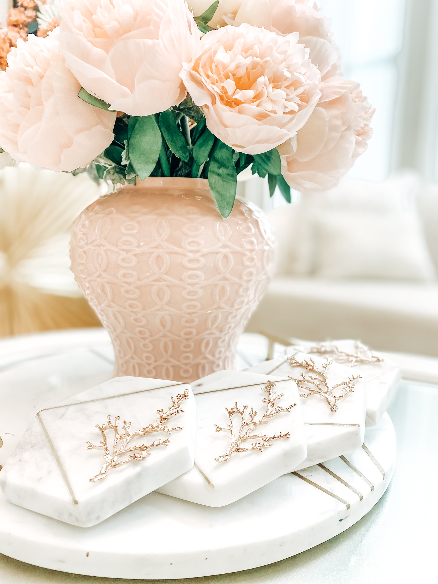 ADD A TOUCH OF GOLD TO MARBLE COASTERS