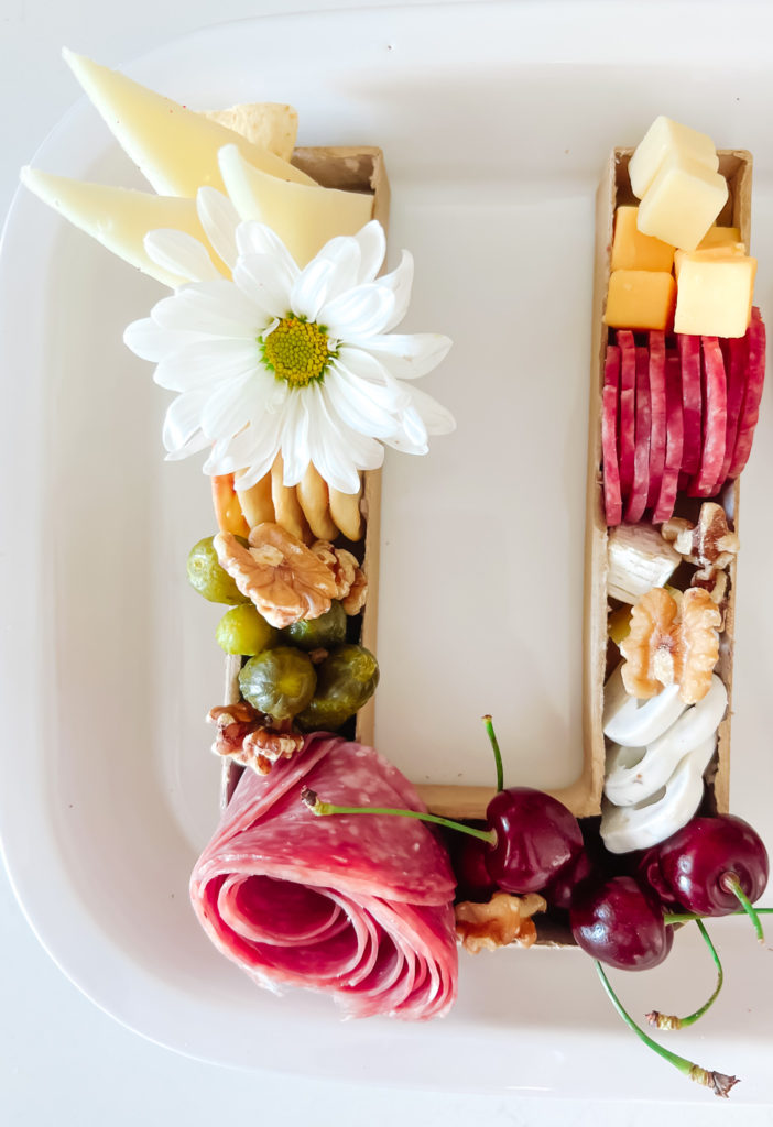 How to Craft a USA-Themed Charcuterie Board for 4th of July