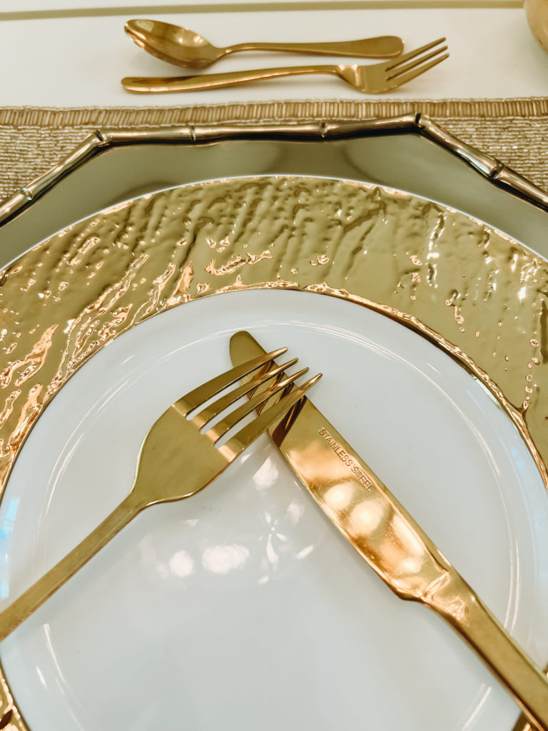 CUTLERY ETIQUETTE