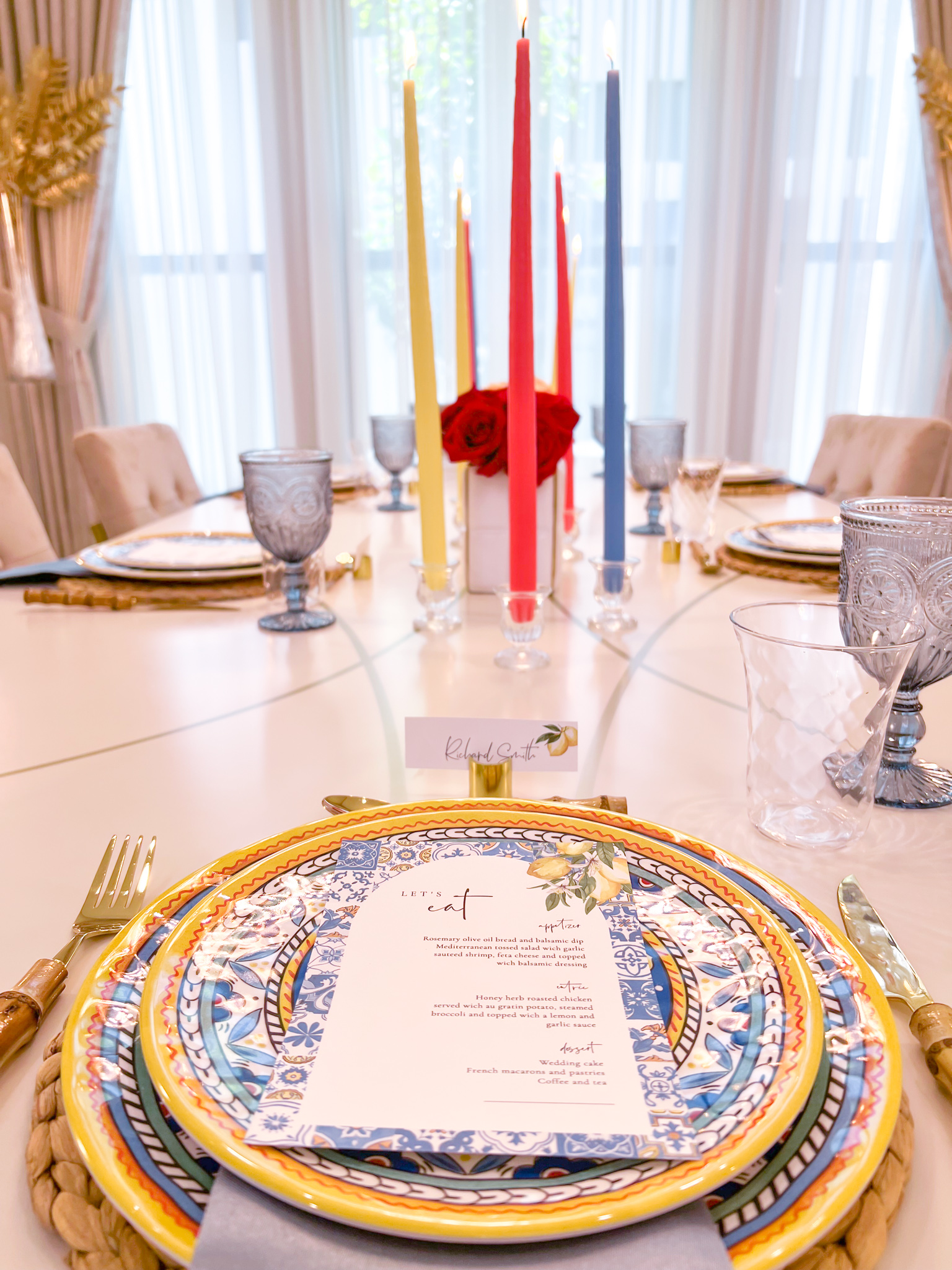 A TABLESCAPE INSPIRED BY MIDSUMMER IN PORTOFINO
