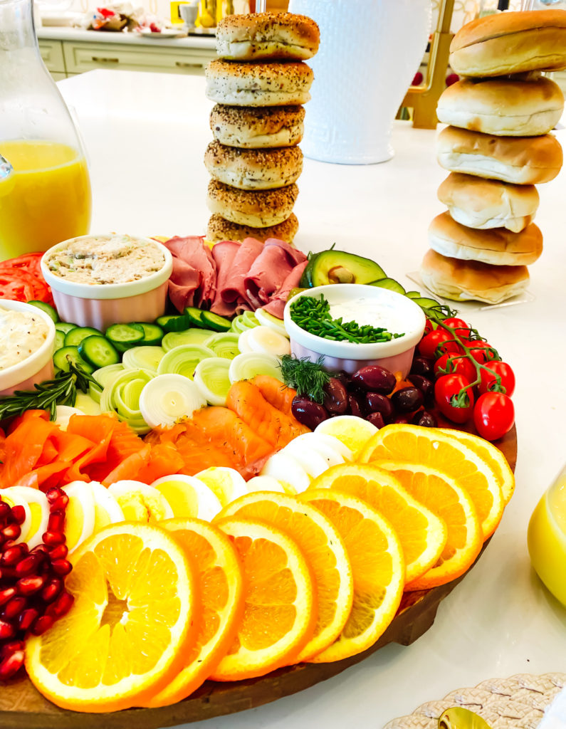 A LUSCIOUS BAGEL BOARD FOR A SUNDAY BRUNCH