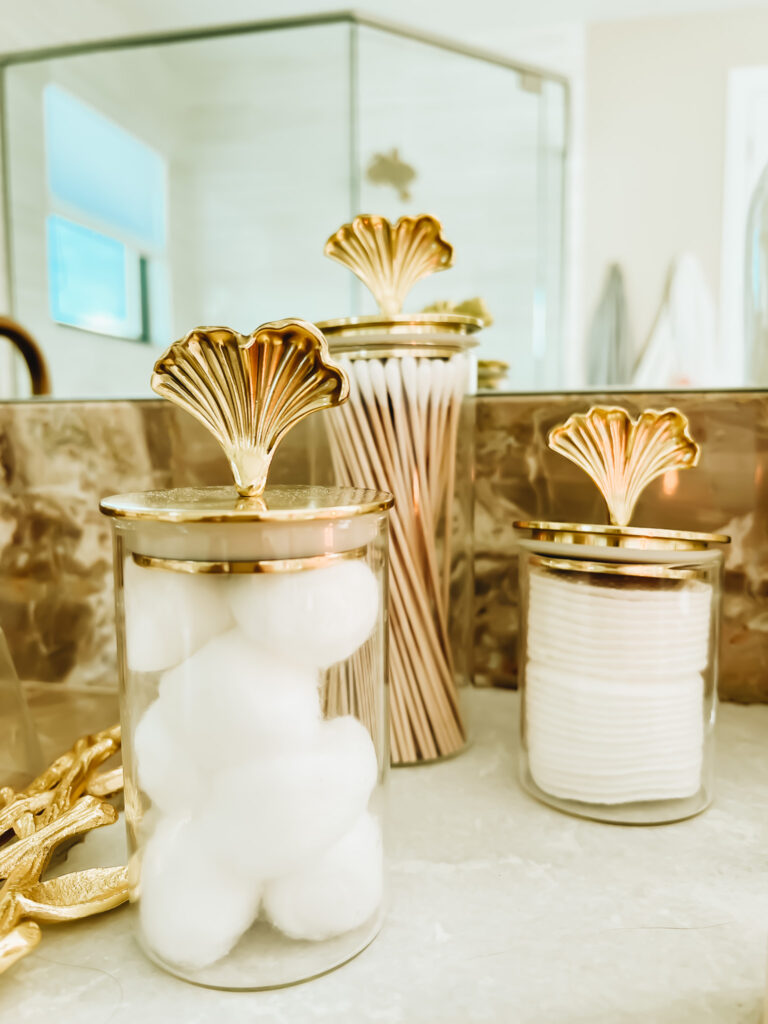 CREATE A MINI SPA ON YOUR BATHROOM COUNTER