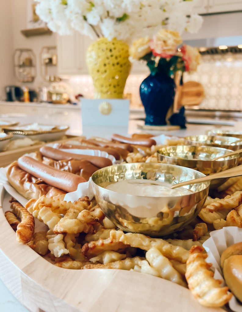 HOT DOG PLATTER