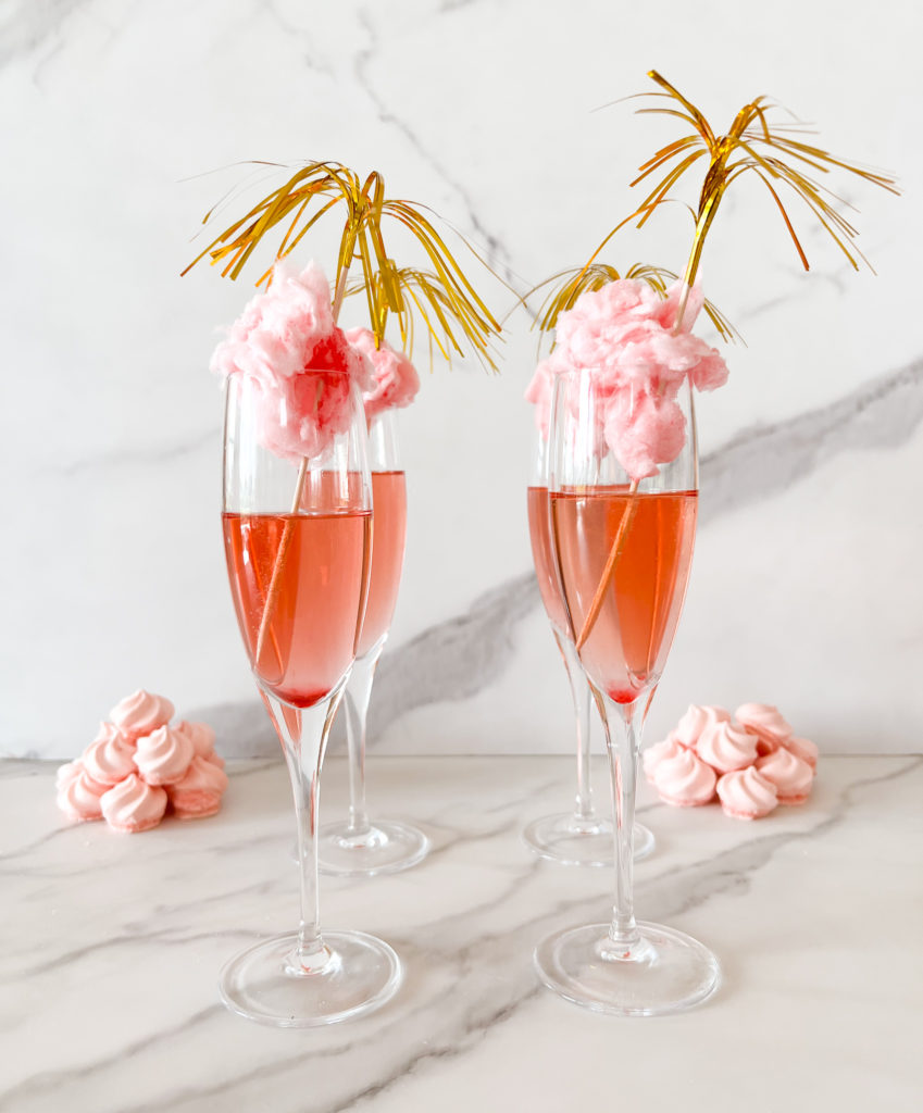 DELIGHT YOUR GUESTS WITH COTTON CANDY CHAMPAGNE
