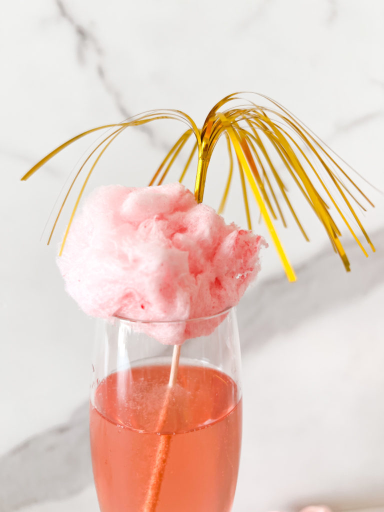 DELIGHT YOUR GUESTS WITH COTTON CANDY CHAMPAGNE