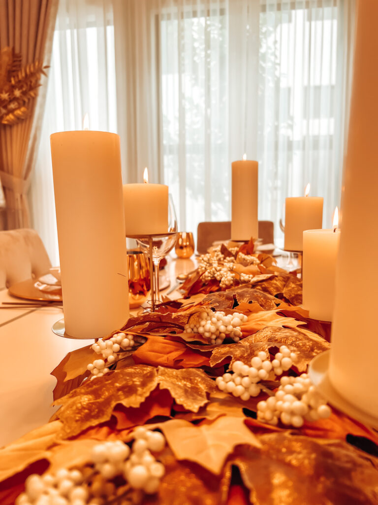 MAGICAL LEAVES THANKSGIVING TABLESCAPE 
