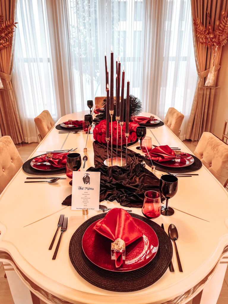 HALLOWEEN VAMPIRES FEAST TABLESCAPE 
