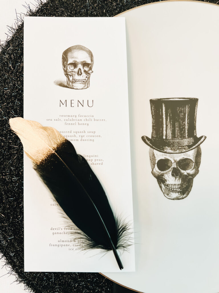 HALLOWEEN SKELETON TABLE 