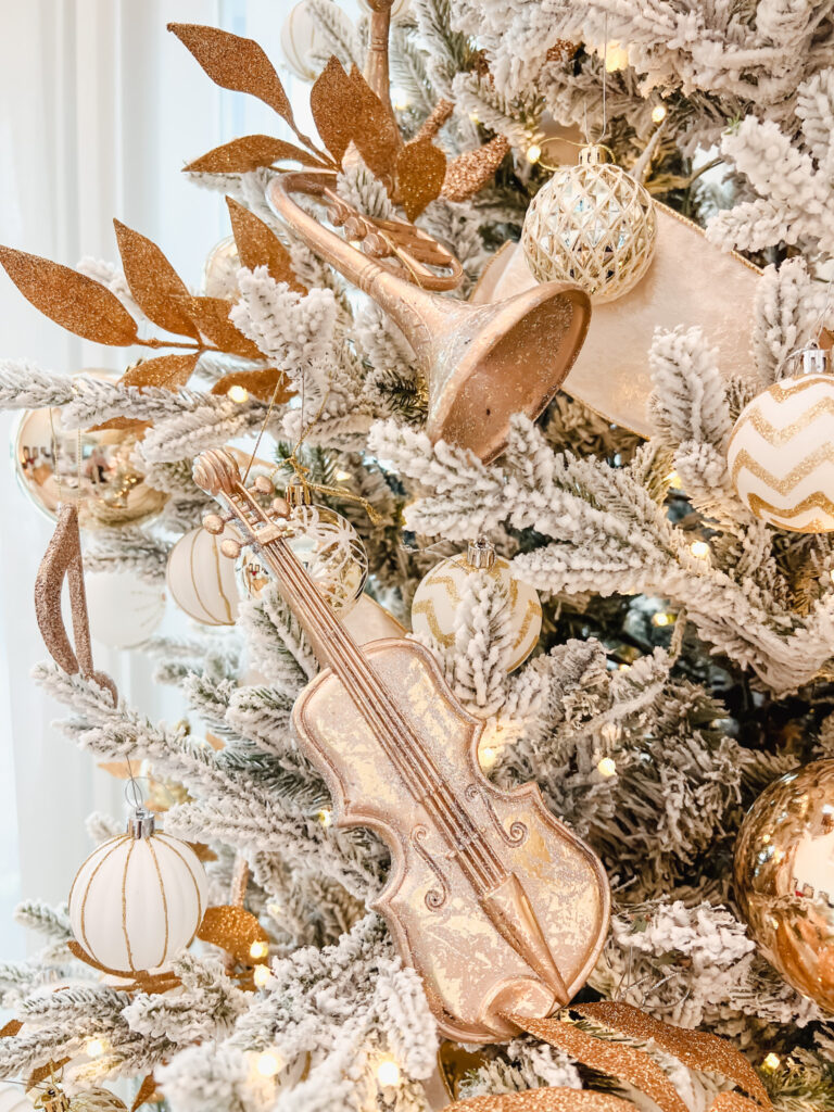 Glamorous Christmas Tree