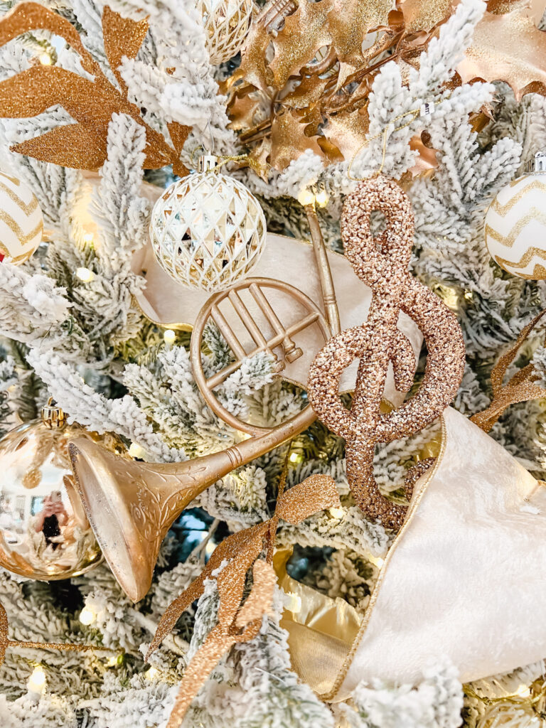 Glamorous Christmas Tree