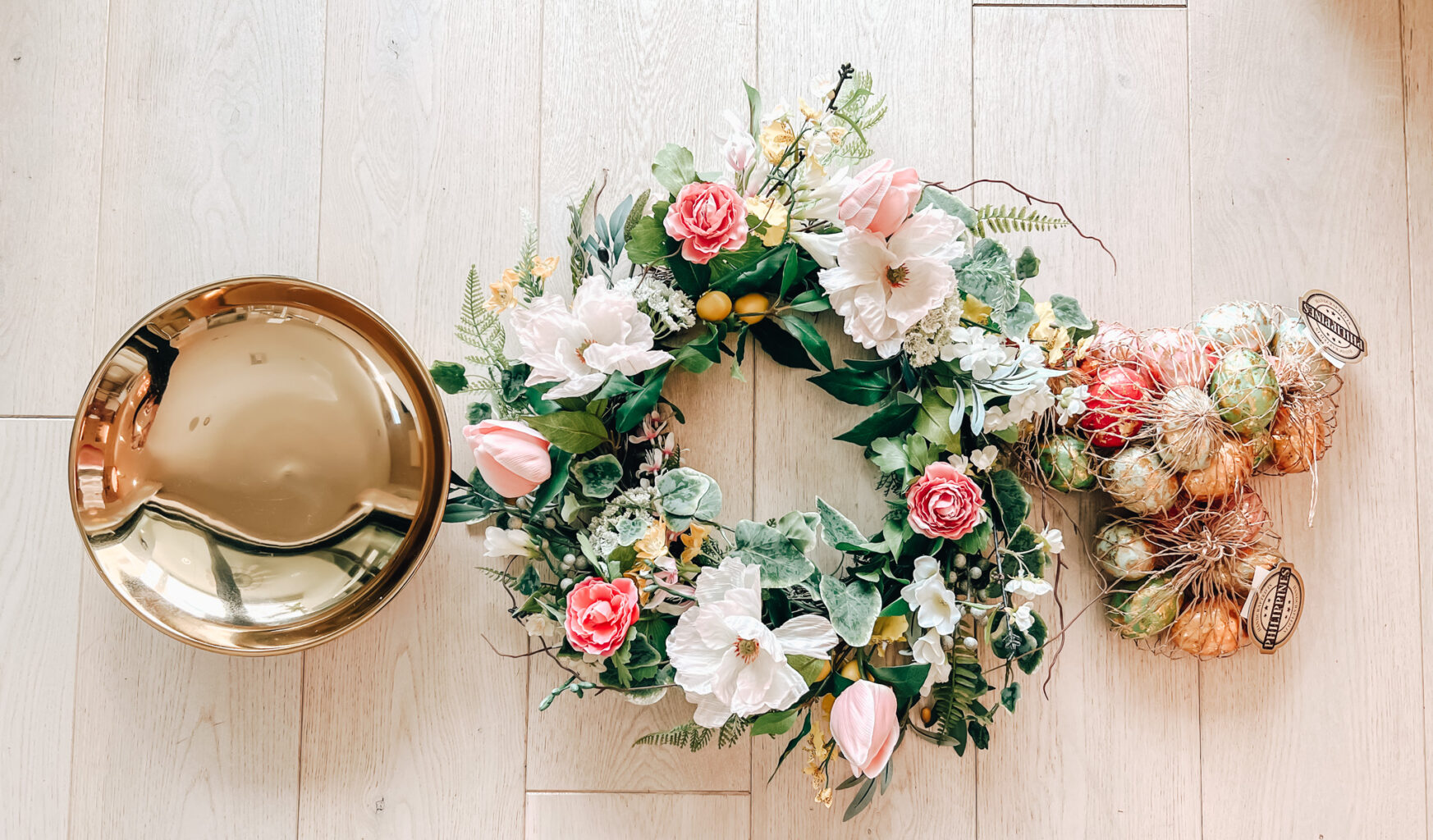 SPRING WREATH ARRANGEMENT